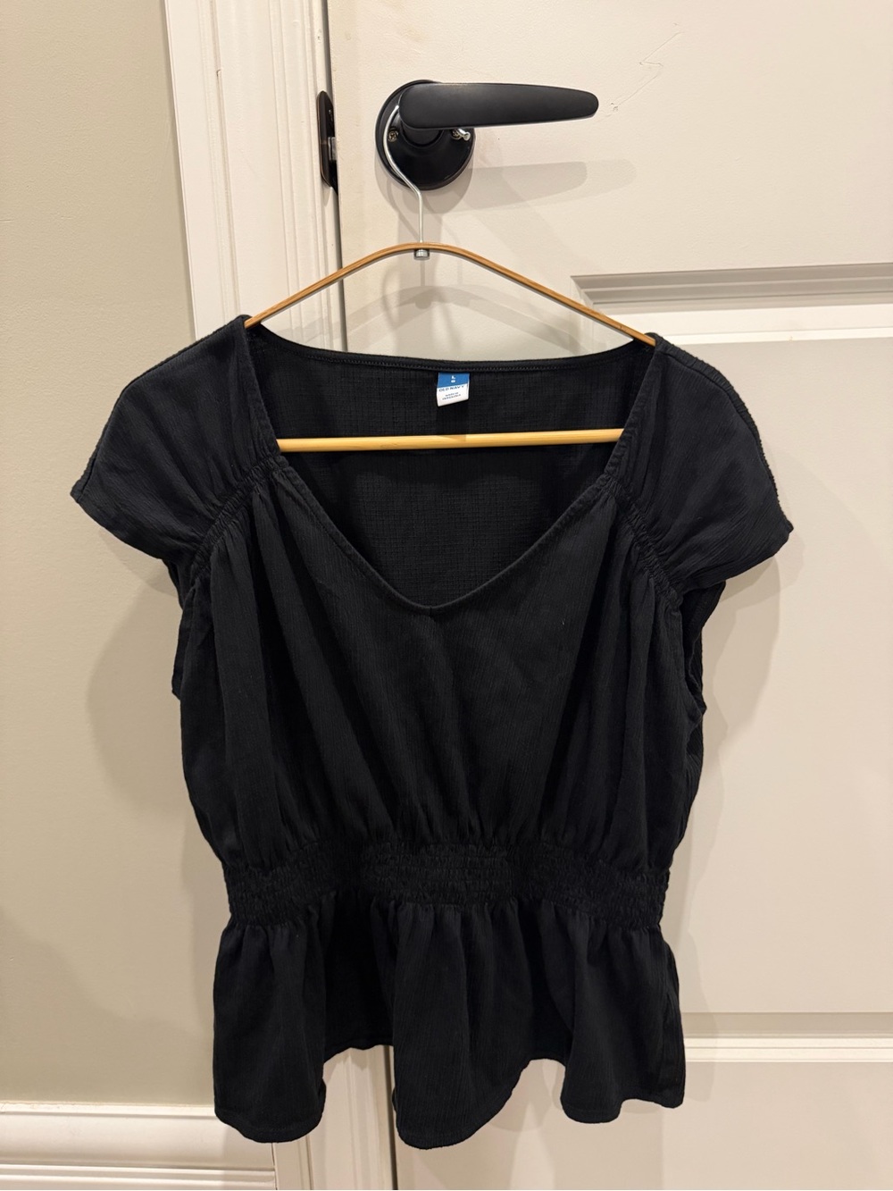 Old Navy Black Short-Sleeve Smocked Waist Peplum Top